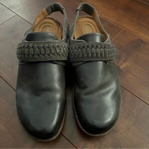 Aetrex Leni sling back clog 42